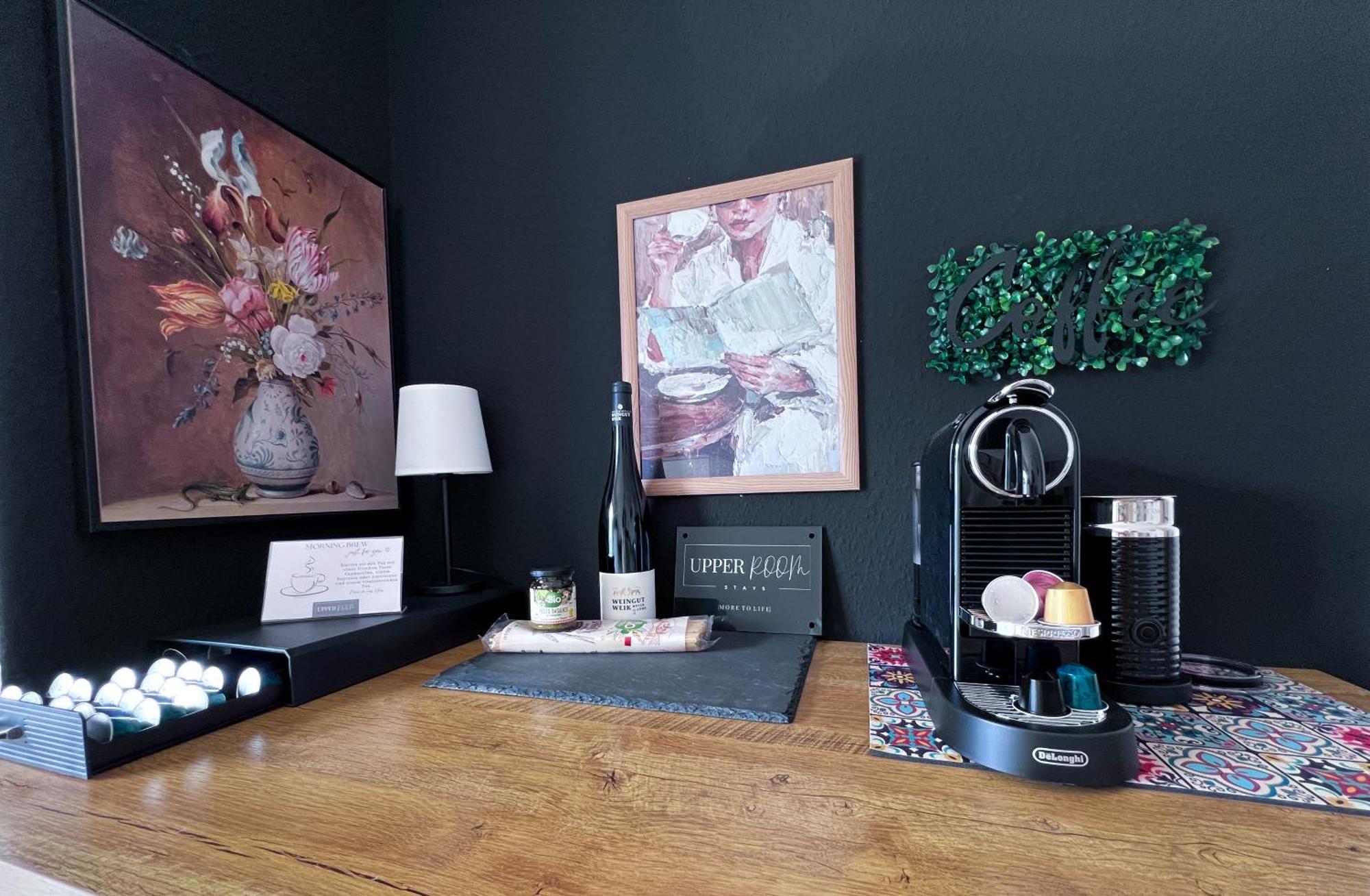 Upper Room Apartment Im Zentrum Mit Kostenfreiem Parkplatz Neustadt an der Weinstraße Zewnętrze zdjęcie